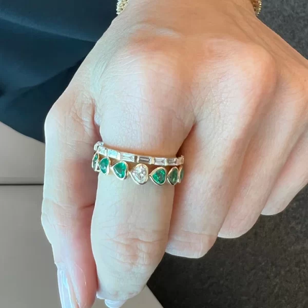 emerald and diamond heart ring