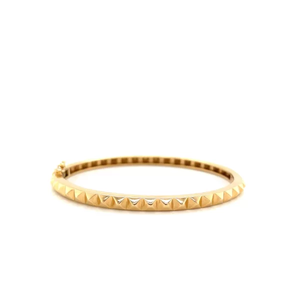 solid gold pyramid spike bangle